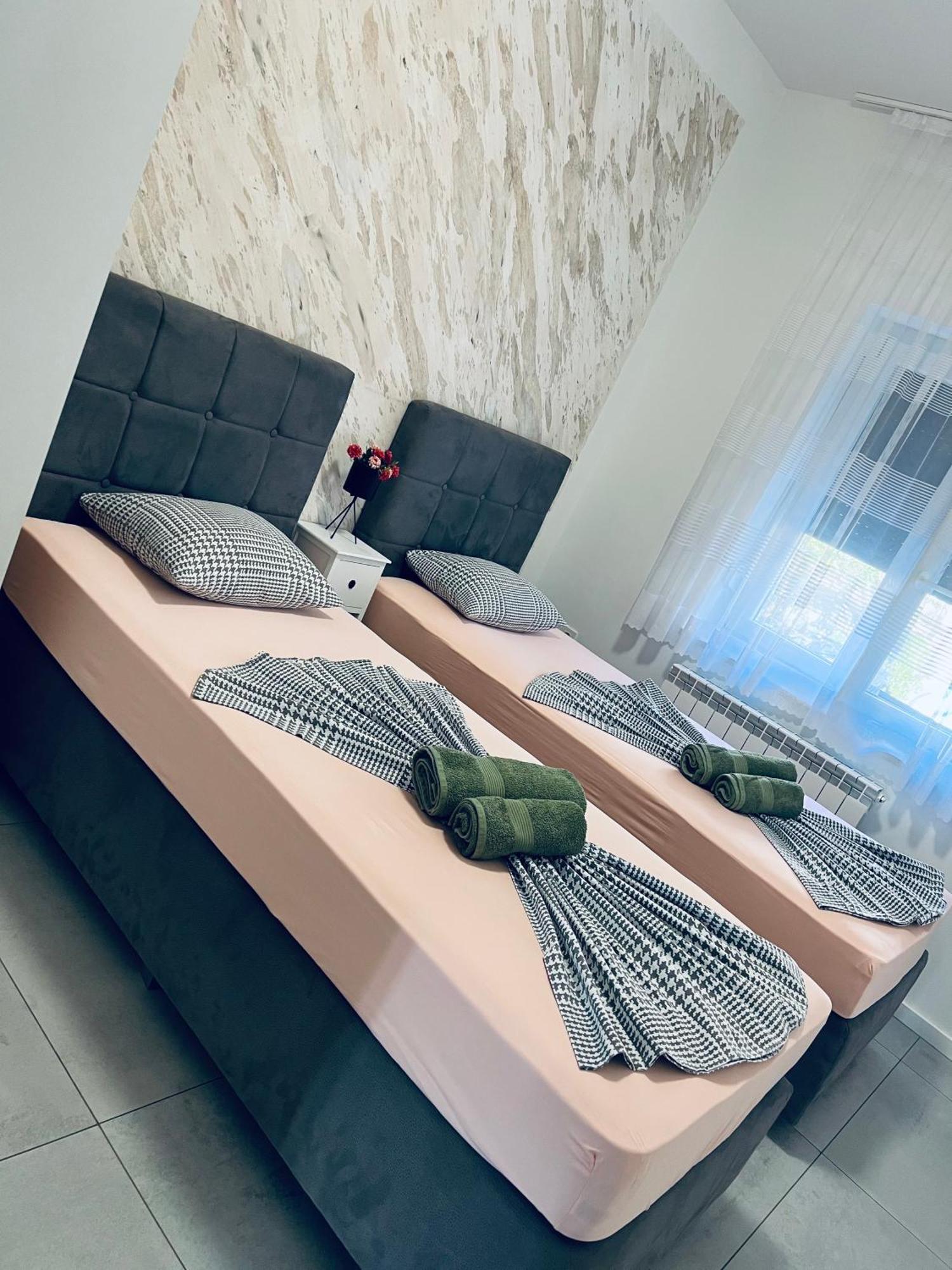 Kabashi Apartment